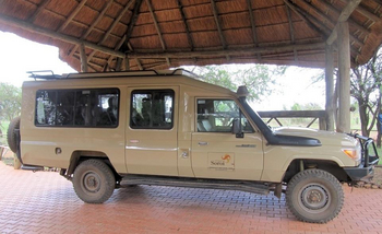 Mbali Mbali Soroi Serengeti Lodge: Vorfahrt