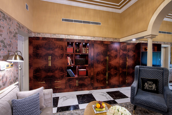 The Claridges: Private Lounge