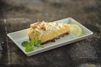 Lion Camp Lion Camp: Baisee Cake