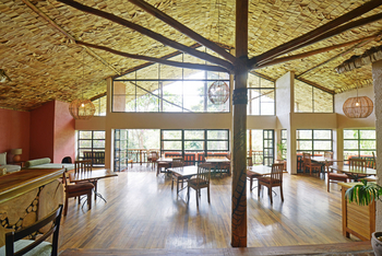 Mahogany Springs Safari Lodge: Hauptgebäude