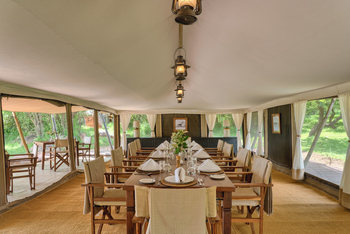 Elewana Serengeti Pioneer Camp: Esstisch