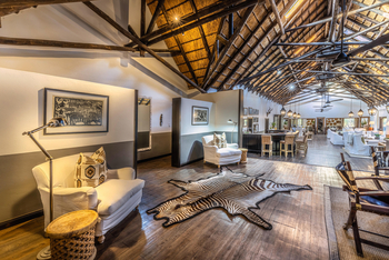 Mushara Lodge: Lodge und Garten