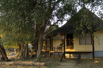 Nsefu Camp: Reihe von Rondavels