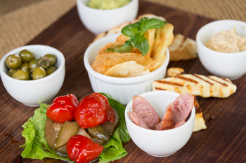 Toka Leya Camp Toka Leya Camp: Zwischenmahlzeit