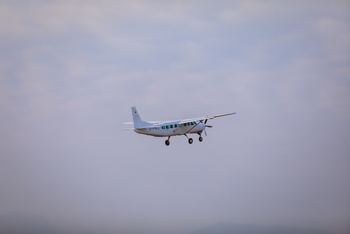 Adere Safari Lodge: Kleinflugzeug für die Anreise