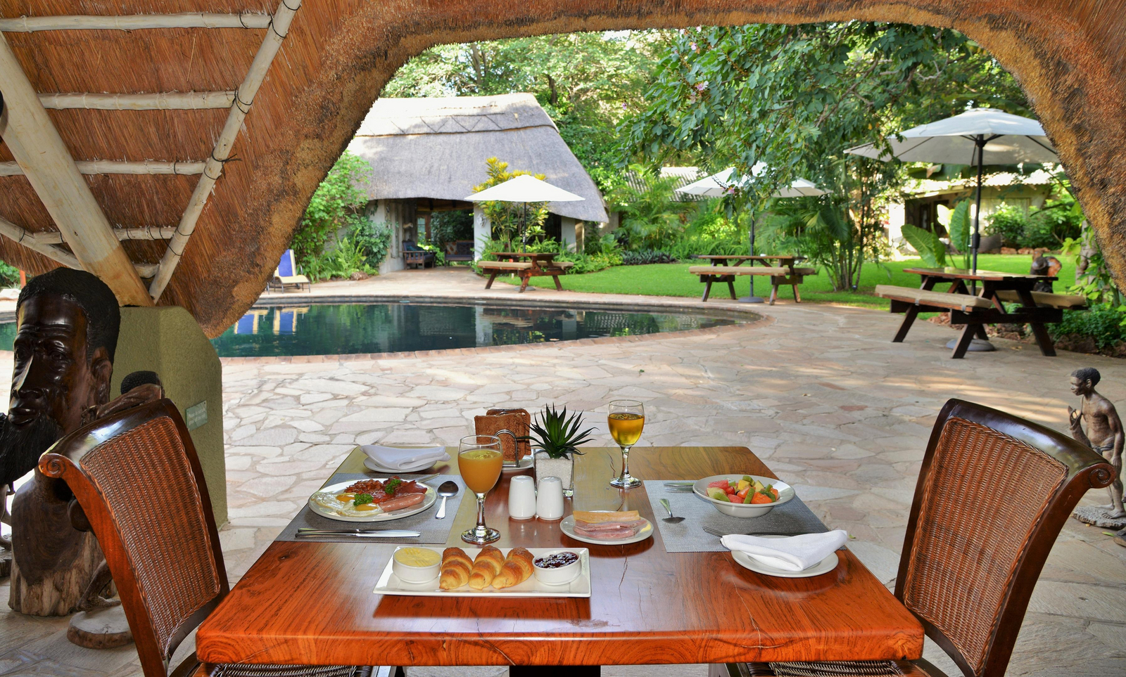 Bayete Guest Lodge Bayete Guest Lodge: Restauranttisch