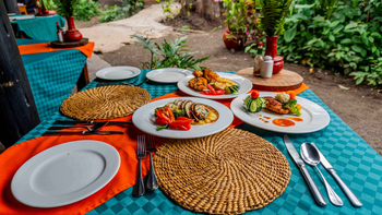 Moivaro Lodge: Outdoor Dining