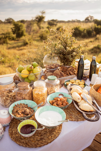 Skybeds: Dining Platform - Frühstück