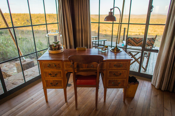 Elewana Lodo Springs: Privater Schreibtisch