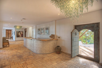 Latitude 0: Rezeption The Other Side