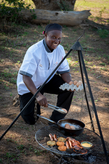 Nyamatusi Camp Nyamatusi Camp: Grillen im Freien
