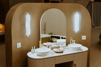 Reverie Kalahari Pod: Gästebad