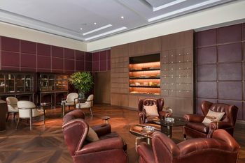 The Oberoi New Delhi: Club Bar und Cigar Lounge