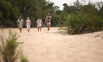 andBeyond Ngala Tented Camp: Walking Safari
