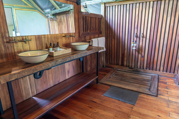 Saguni Safari Lodge Saguni Safari Lodge: Gästebad