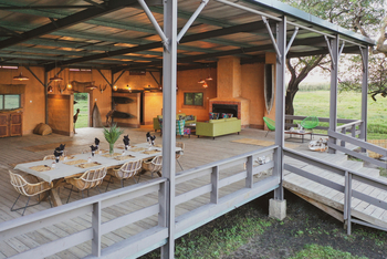 Shoebill Island Camp Shoebill Island Camp: Offener Zentralbereich