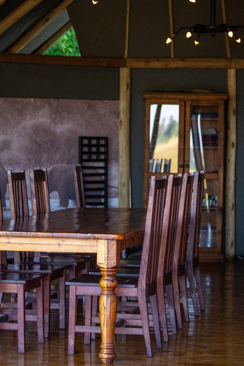 Mokolwane Camp: Esstisch