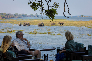 Royal Zambezi Lodge: Blick aus der Lodge