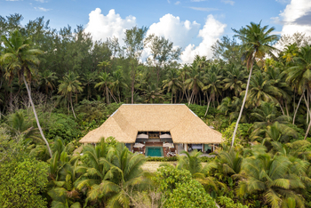 Alphonse Island Lodge: Beach Retreat Esstisch