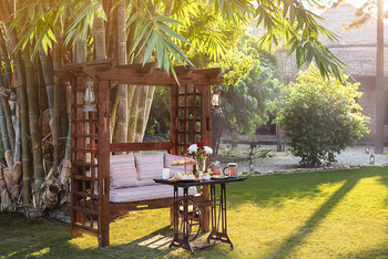 Jaagir Manor: Sit-out