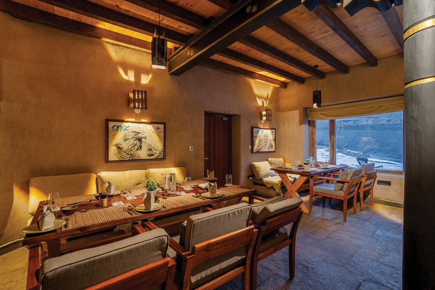 Rumbak Lodge