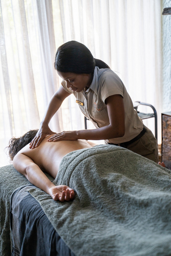 Bumi Hills Safari Lodge: Massage