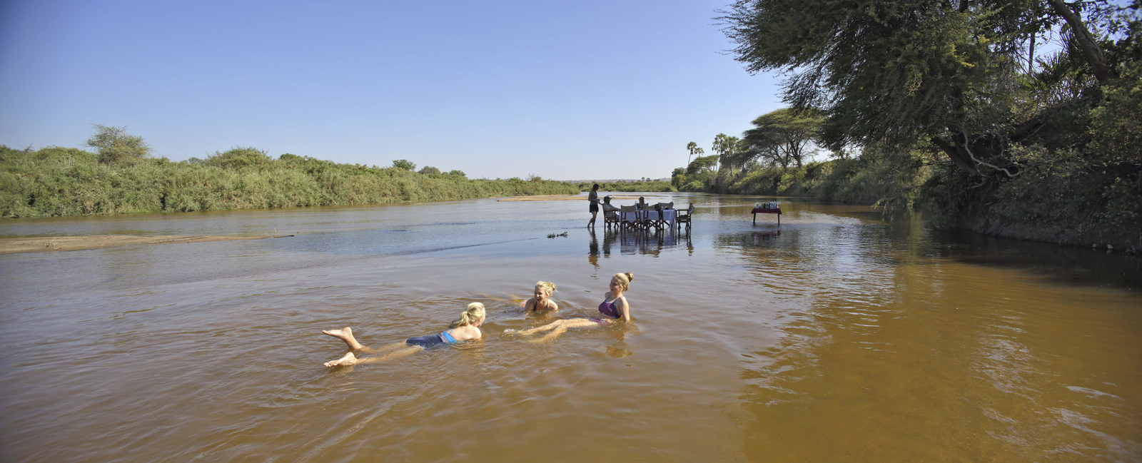 Kichaka Zumbua Camp Kichaka Zumbua Camp: Schnelles Bad