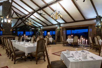 Ngorongoro Oldeani Mountain Lodge: Essbereich Innen