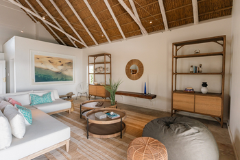 Azura Marlin Beach: Wohnzimmer