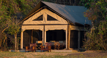Luambe Camp: Offenes Gästezelt