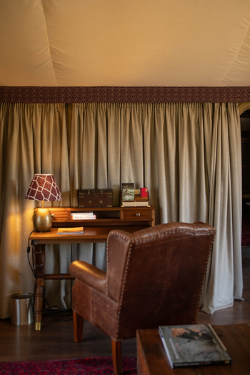 Mara Nyika Camp: Schreibtisch