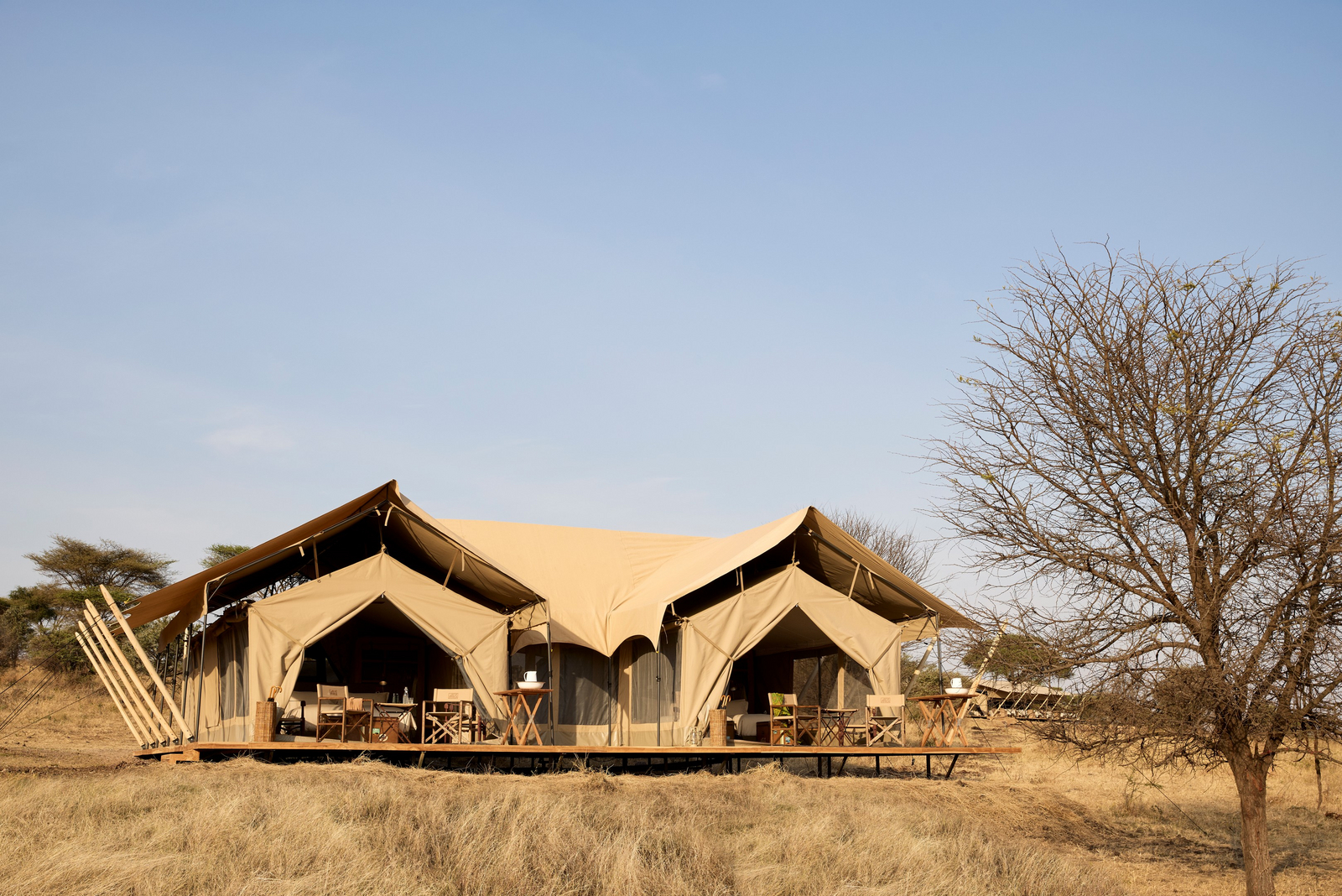 Out of Africa Legend by Laba Explorer Out of Africa Legend by Laba Explorer: Familienzelt frontal