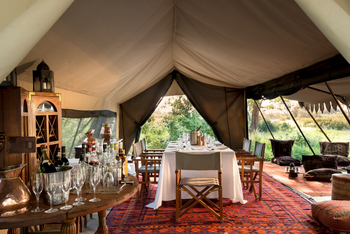 Selinda Explorers Camp Selinda Explorers Camp: Esstisch