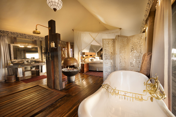 The Dhow Suite at Zarafa: Badewanne