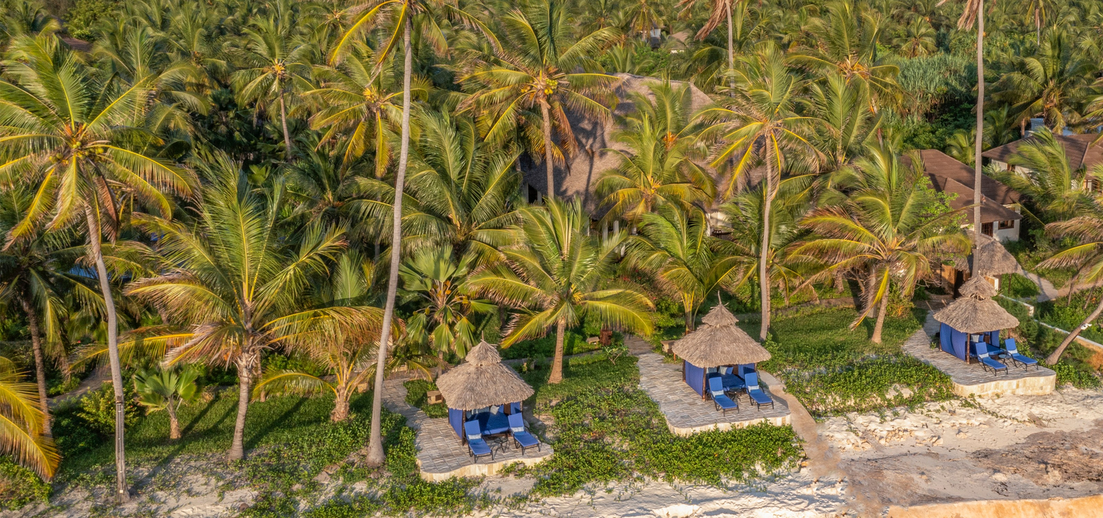 The Palms The Palms: Private Beach Bandas für jede Villa