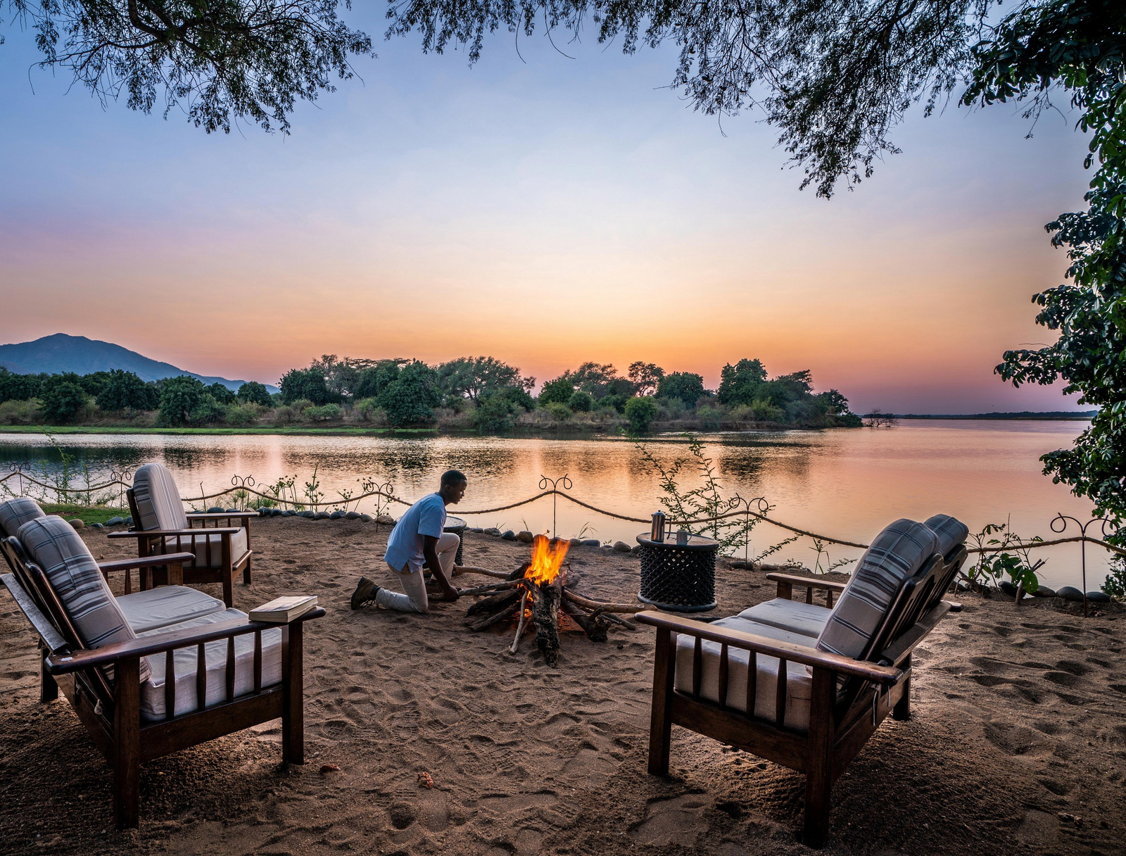 Time + Tide Chongwe Suites Time + Tide Chongwe Suites: Albida - Lagerfeuer