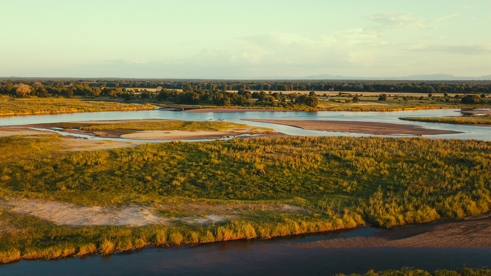 Kanyemba Lodge Kanyemba Lodge: Flusslandschaft