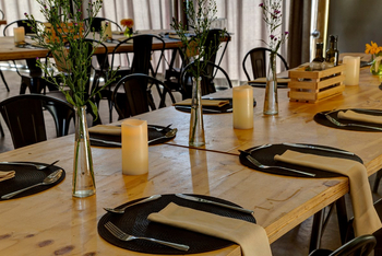 Naankuse @ Utopia: Esstisch