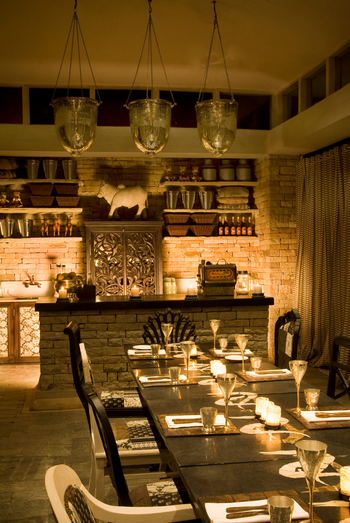 Pashan Garh: Dining Room