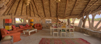 Saruni Rhino Camp: Gedeckter Esstisch Swara House