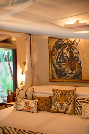 Sujan Sher Bagh: Royal Sher Suite - Tigerdeko