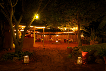 Bagatelle Kalahari Game Ranch: Laternen