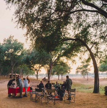 Kutali Camp Kutali Camp: Kaffee am Feuer