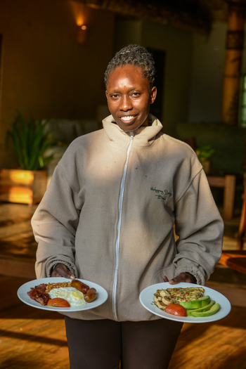 Mahogany Springs Safari Lodge: Küche