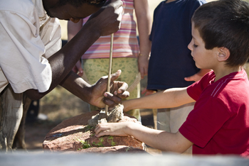 Okonjima Plains Camp: Feuermachen