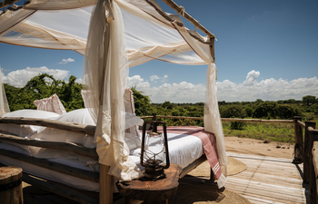 Kigelia Camp: Bett im Freien