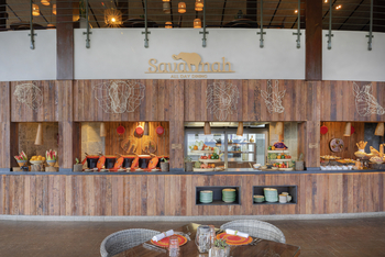 Melia Serengeti Lodge: Buffet