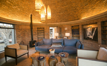 Thorntree River Lodge Thorntree River Lodge: Lounge