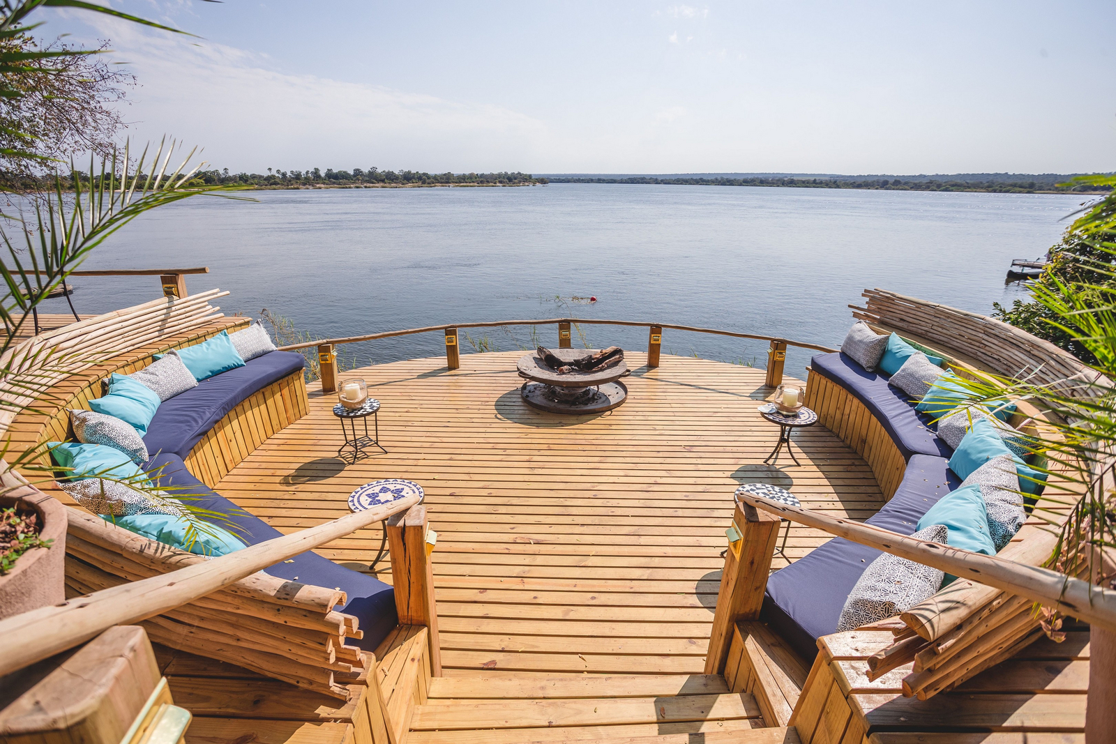 Tongabezi Tongabezi: River Deck