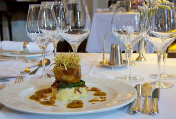 Victoria Falls Hotel: Fine Dining